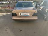 Mercedes-Benz E 220 1993 года за 1 200 000 тг. в Талдыкорган – фото 3