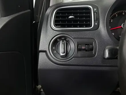 Volkswagen Polo 2011 года за 3 190 000 тг. в Астана – фото 18