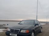 Mercedes-Benz C 180 1994 года за 1 650 000 тг. в Кокшетау – фото 2