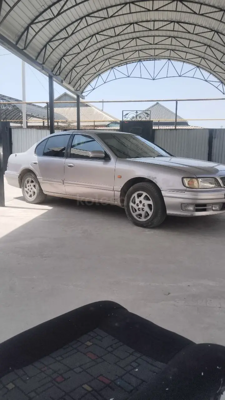 Nissan Maxima, 1997