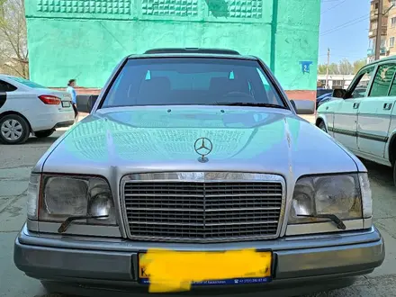 Mercedes-Benz E 220 1994 года за 3 700 000 тг. в Жезказган