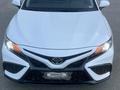 Toyota Camry 2021 годаүшін14 000 000 тг. в Атырау – фото 3