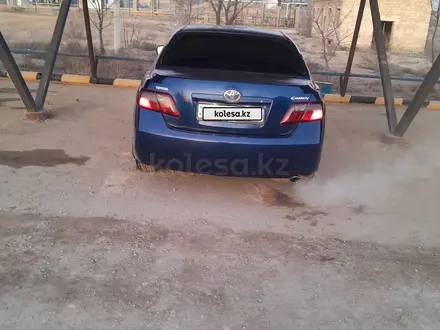 Toyota Camry 2006 года за 4 100 000 тг. в Жанаозен – фото 2