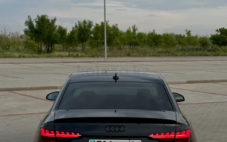 Audi S4 2020 года за 25 000 000 тг. в Астана