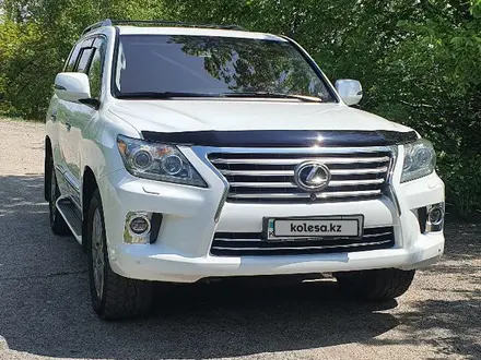 Lexus LX 570 2012 года за 27 500 000 тг. в Усть-Каменогорск