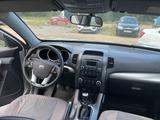 Kia Sorento 2012 года за 7 300 000 тг. в Актобе – фото 5