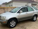 Lexus RX 300 2003 года за 6 000 000 тг. в Актау – фото 2