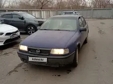 Opel Vectra, 1992