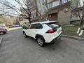 Toyota RAV4 2023 годаүшін18 500 000 тг. в Алматы – фото 2
