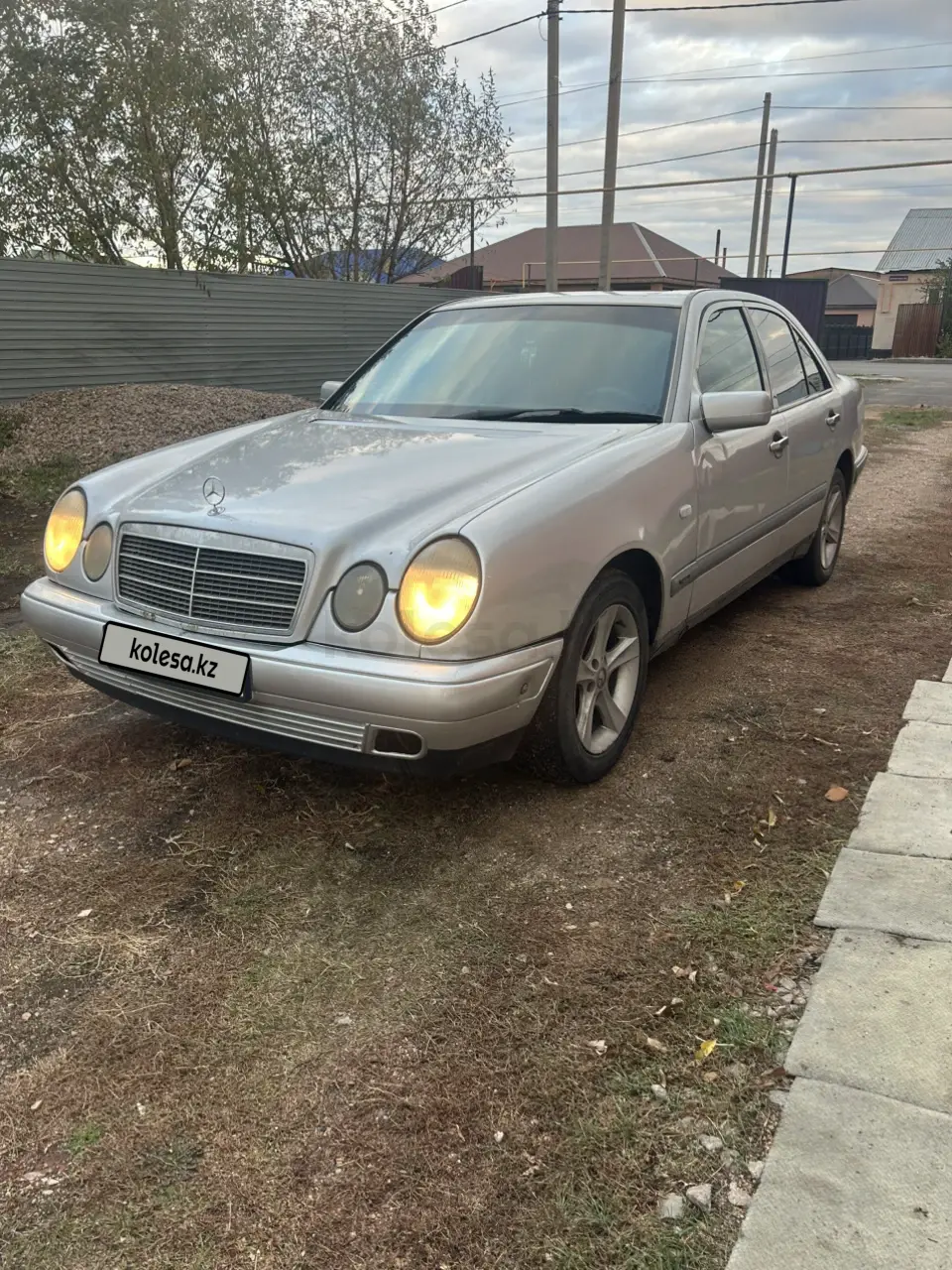 Mercedes-Benz E-Class, 1996