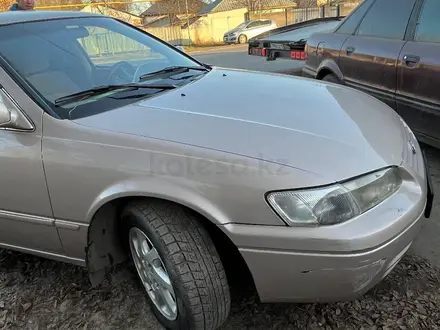 Toyota Camry 1997 года за 3 150 000 тг. в Алматы – фото 7