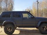 Jeep Cherokee 2001 года за 11 000 000 тг. в Астана – фото 3