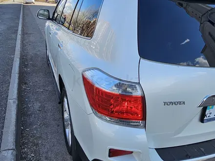 Toyota Highlander 2011 года за 13 000 000 тг. в Астана – фото 6