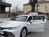 Toyota Camry 2020 года за 20 000 000 тг. в Шымкент – фото 3