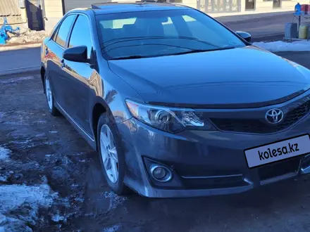 Toyota Camry 2014 года за 6 000 000 тг. в Актау – фото 2