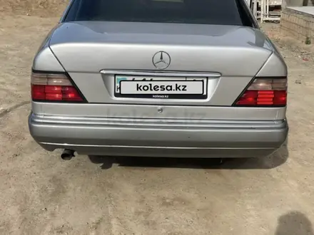 Mercedes-Benz E 200 1994 года за 2 700 000 тг. в Кызылорда – фото 16