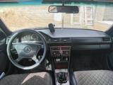 Mercedes-Benz E 200 1994 года за 2 700 000 тг. в Кызылорда – фото 3