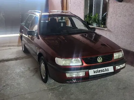 Volkswagen Passat 1995 года за 2 900 000 тг. в Шымкент – фото 2