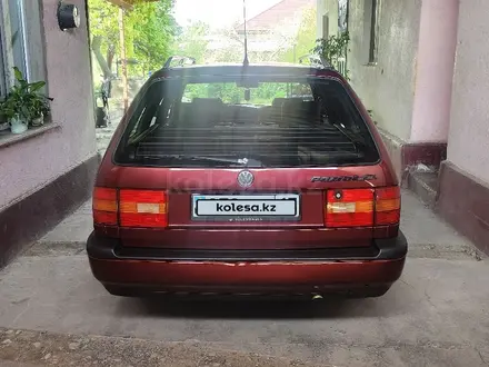 Volkswagen Passat 1995 года за 2 900 000 тг. в Шымкент – фото 4