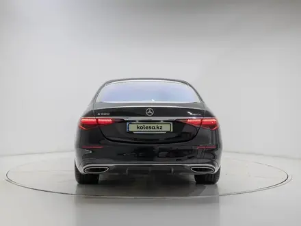 Mercedes-Benz S 500 4MATIC 2023 года за 59 000 000 тг. в Алматы – фото 4