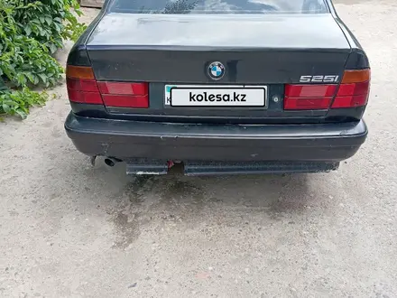 BMW 520 1992 года за 800 000 тг. в Шу