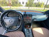 Mercedes-Benz C 220 1993 годаүшін1 900 000 тг. в Петропавловск – фото 4