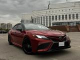 Toyota Camry 2021 года за 11 000 000 тг. в Алматы