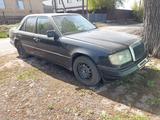 Mercedes-Benz E 300 1992 годаүшін1 100 000 тг. в Караганда