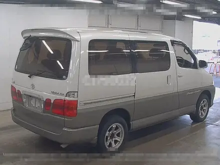 Toyota Granvia 2001 года за 6 500 000 тг. в Алматы – фото 14