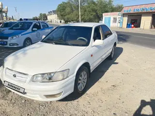 Toyota Camry, 2001