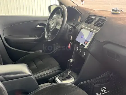 Volkswagen Polo 2015 года за 3 731 325 тг. в Астана – фото 10
