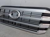 Решетка радиатора основная Toyota Lexsus за 10 000 тг. в Алматы – фото 2