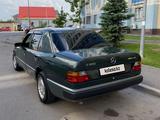 Mercedes-Benz E 220 1993 годаүшін3 500 000 тг. в Алматы – фото 2