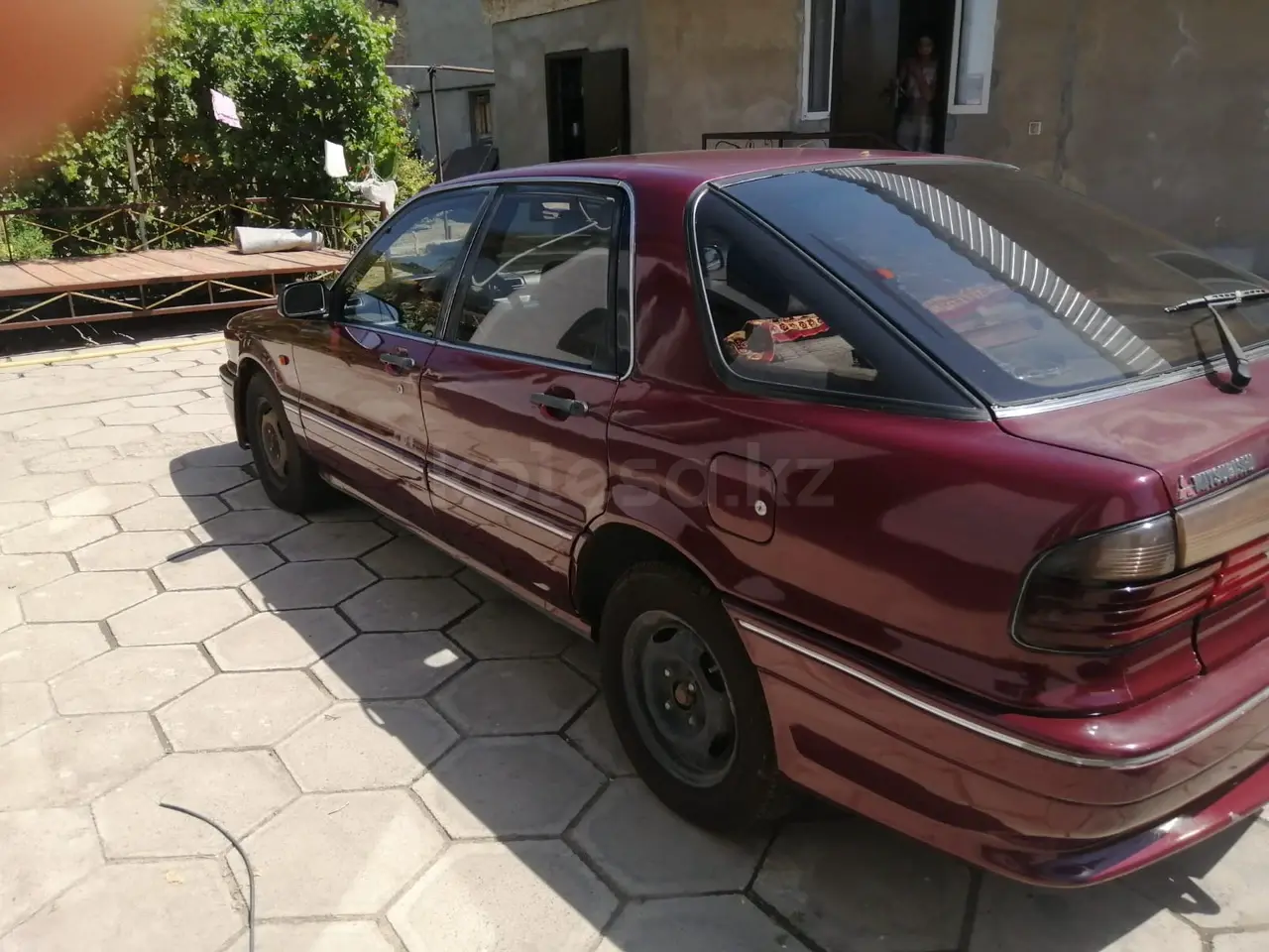 Mitsubishi Galant, 1992
