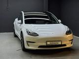 Tesla Model 3 2022 года за 17 500 000 тг. в Алматы – фото 3