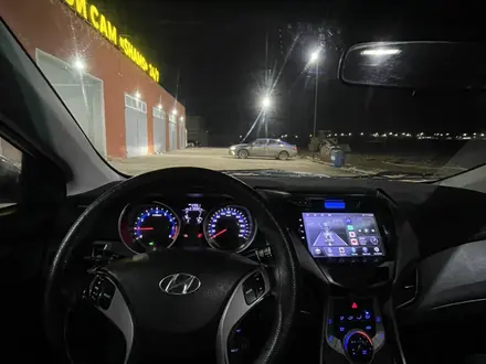 Hyundai Elantra 2012 года за 3 300 000 тг. в Актау – фото 3