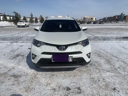 Toyota RAV4 2016 года за 11 650 000 тг. в Астана – фото 5