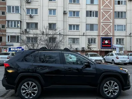 Toyota RAV4 2022 года за 17 000 000 тг. в Астана – фото 6