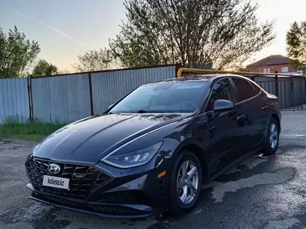 Hyundai Sonata 2020 года за 8 000 000 тг. в Актобе – фото 4
