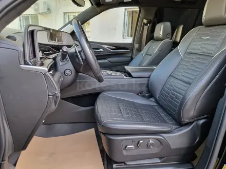 Cadillac Escalade 2023 года за 90 000 000 тг. в Алматы – фото 25