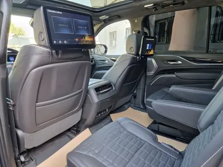 Cadillac Escalade 2023 года за 90 000 000 тг. в Алматы – фото 40