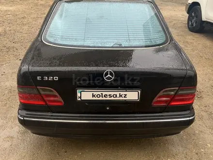 Mercedes-Benz E 320 2001 года за 5 100 000 тг. в Актау – фото 10