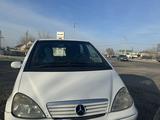 Mercedes-Benz A 160 2001 года за 1 600 000 тг. в Тараз – фото 2