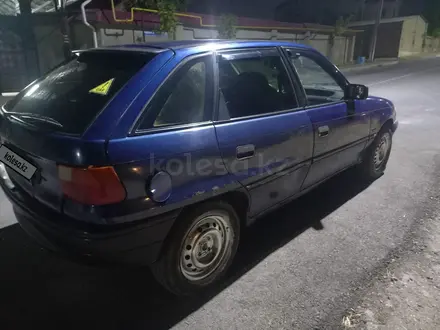 Opel Astra 1992 года за 650 000 тг. в Шымкент – фото 2