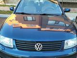 Volkswagen Passat 1999 годаүшін2 100 000 тг. в Астана – фото 2
