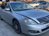 Дверь оригинал Nissan teana j31 j32 светь серебро за 50 000 тг. в Астана – фото 2
