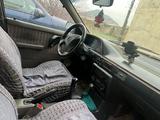 Mazda 323 1993 года за 350 000 тг. в Шымкент – фото 3