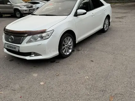 Toyota Camry 2014 года за 11 000 000 тг. в Алматы – фото 3