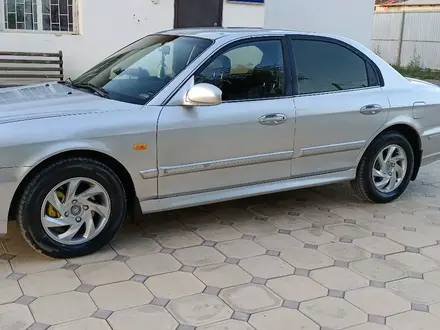 Hyundai Sonata 2004 года за 2 500 000 тг. в Туркестан – фото 7