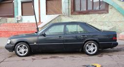 Mercedes-Benz E 300 1990 годаүшін1 300 000 тг. в Караганда – фото 4